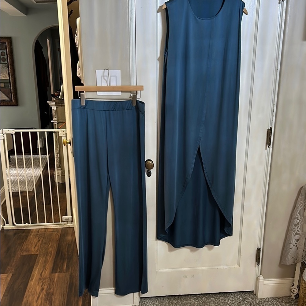 Chic Teal Sleeveless Jumpsuit Set